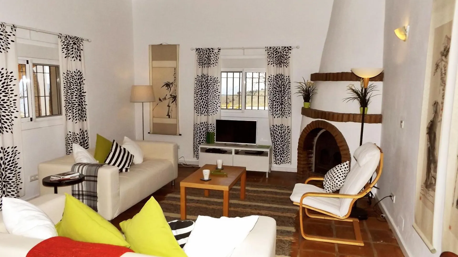 Casa Siete Arcos Villa Mit Ueberdachter Terrasse Sedella Casa de Férias